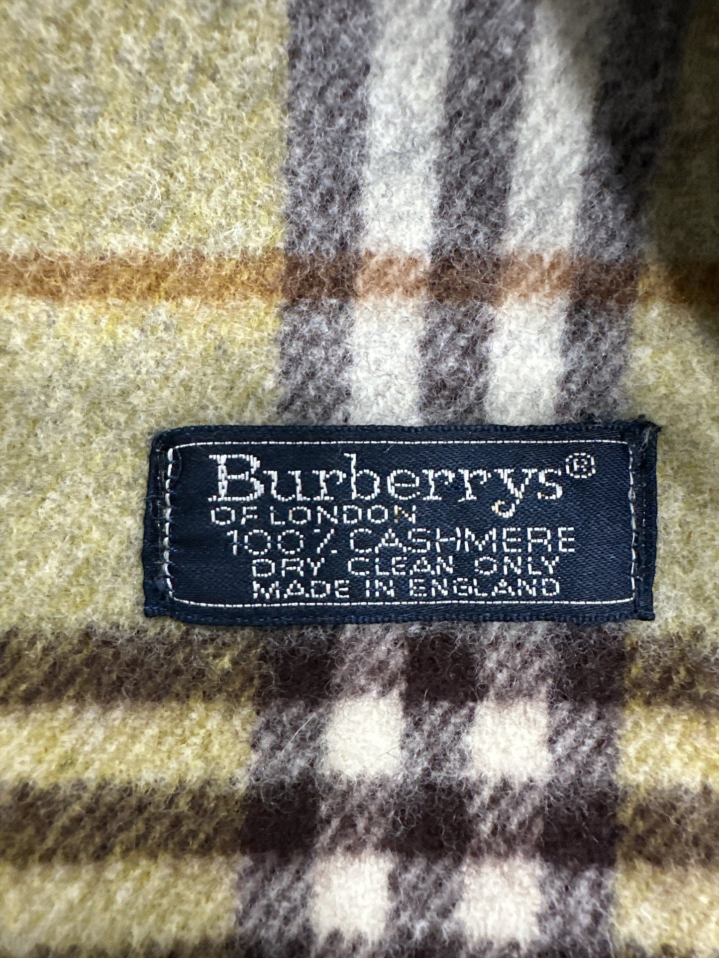 Burberry 100% Cashmere Scarf Olive Green - Clairely Amazing