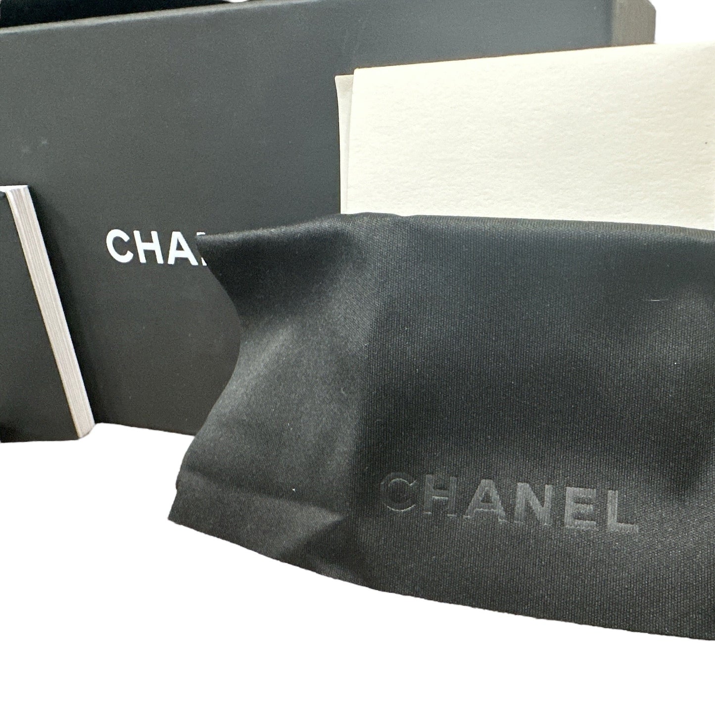 Chanel CC White Bows on Side Sunglasses - Clairely Amazing