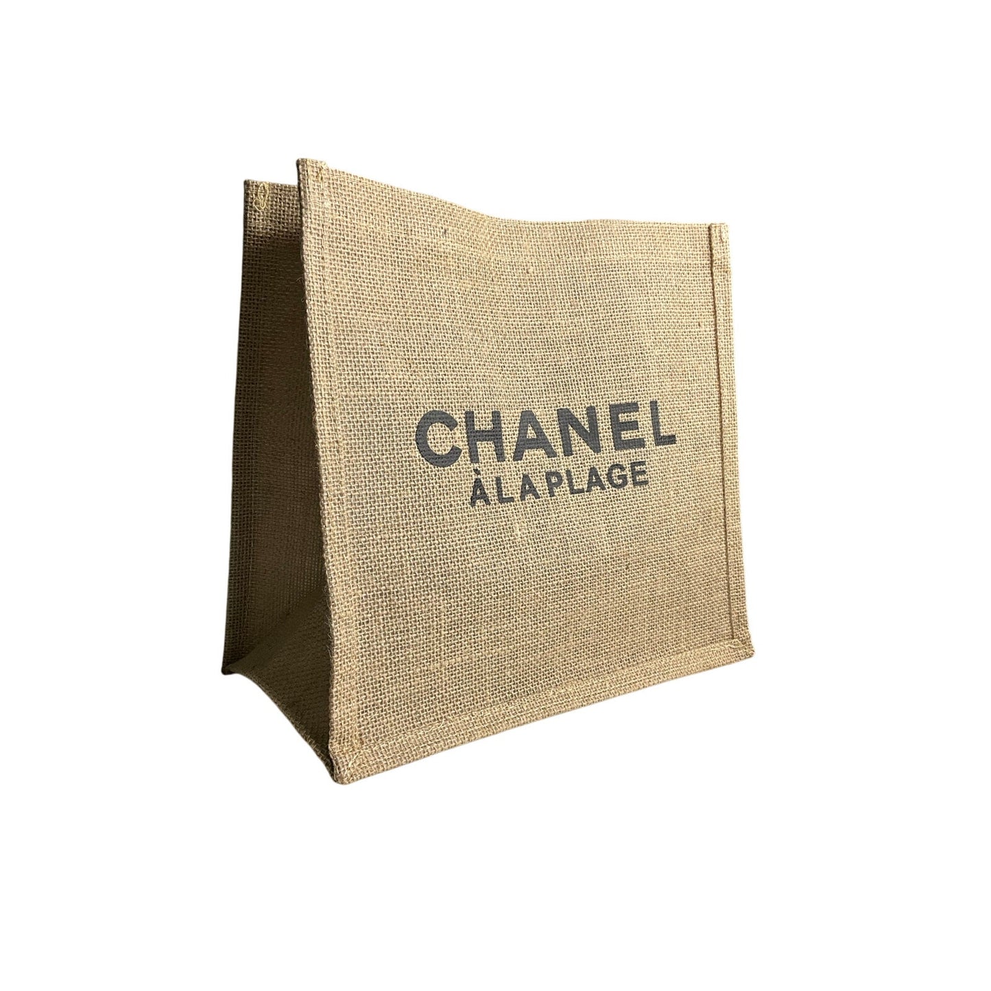  Chanel tote bag