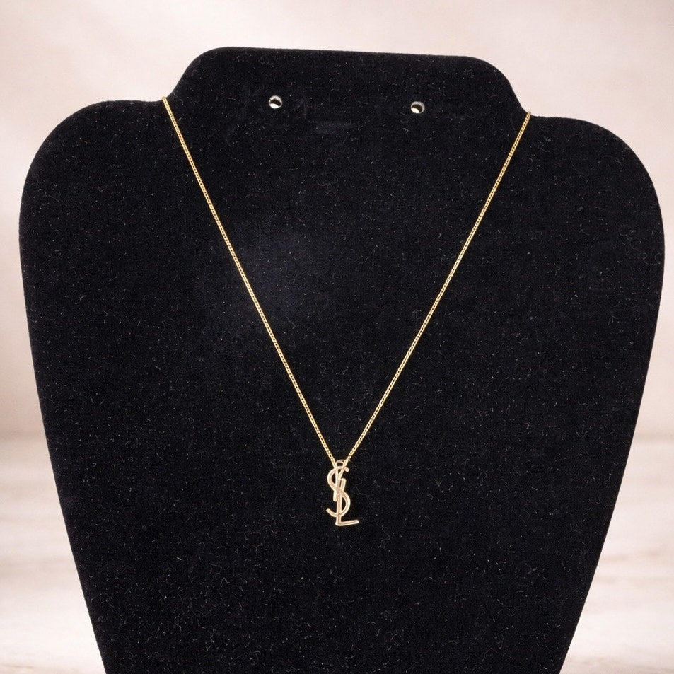 Minimal Letter Pendant Necklace – Gold Tone Slim Chain
