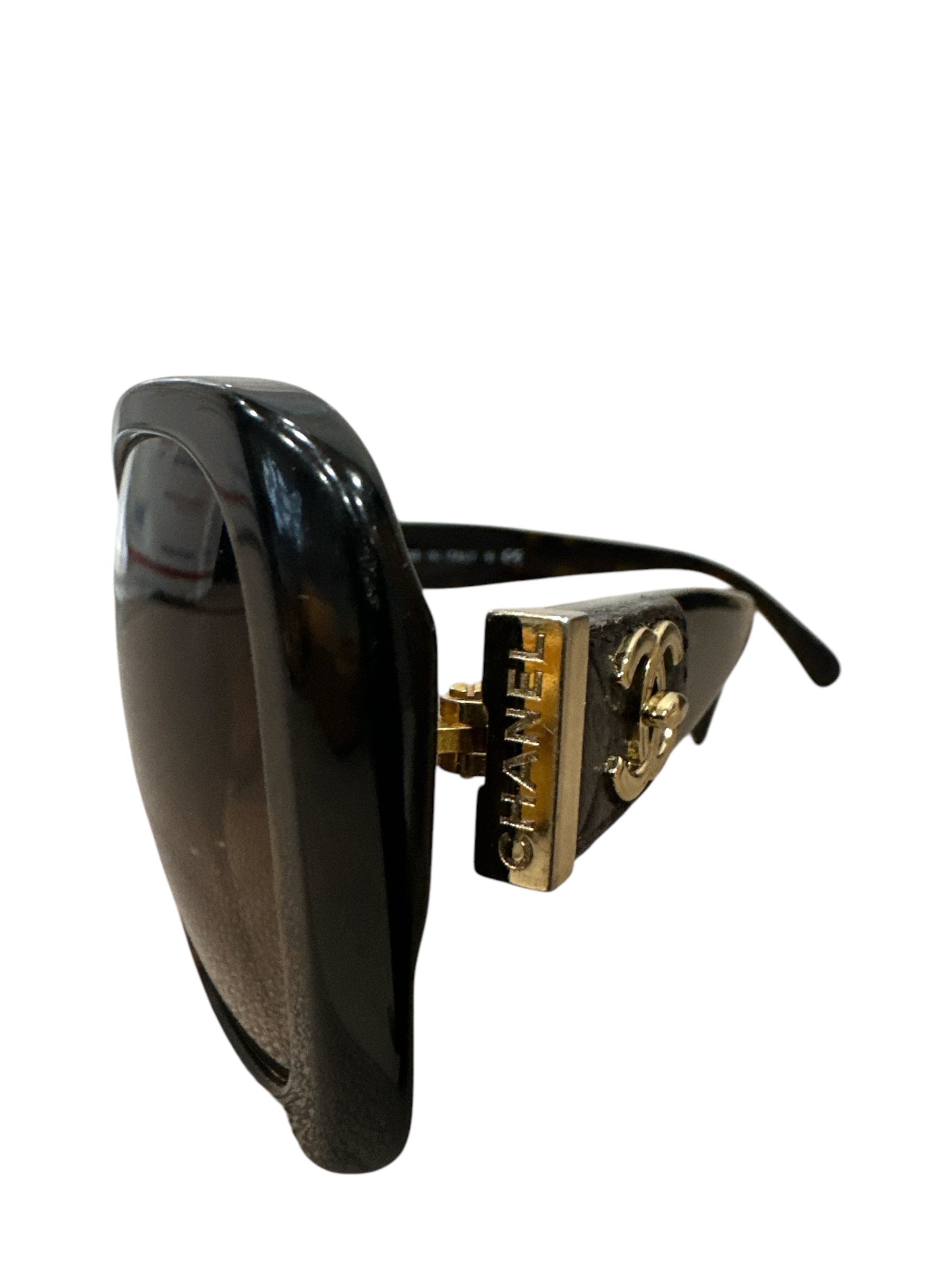Chanel CC Turnlock Sunglasses 5234 Q Tortoise - Clairely Amazing