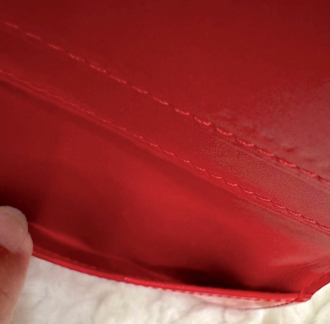 Louis Vuitton Vernis Card Case with dustbag and box - Clairely Amazing