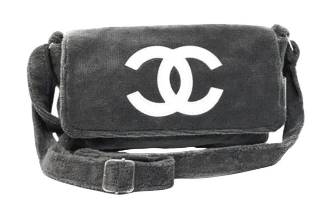 Chanel Précision Beauté Bag – Limited Stock