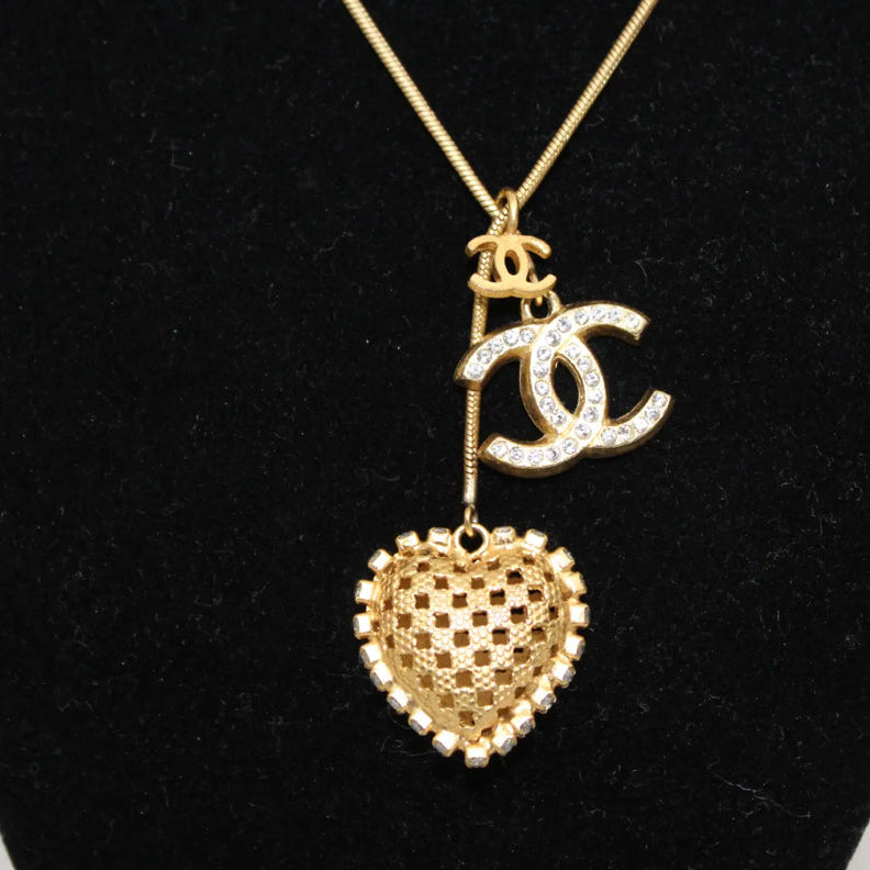 Chanel Heart Necklace - Clairely Amazing