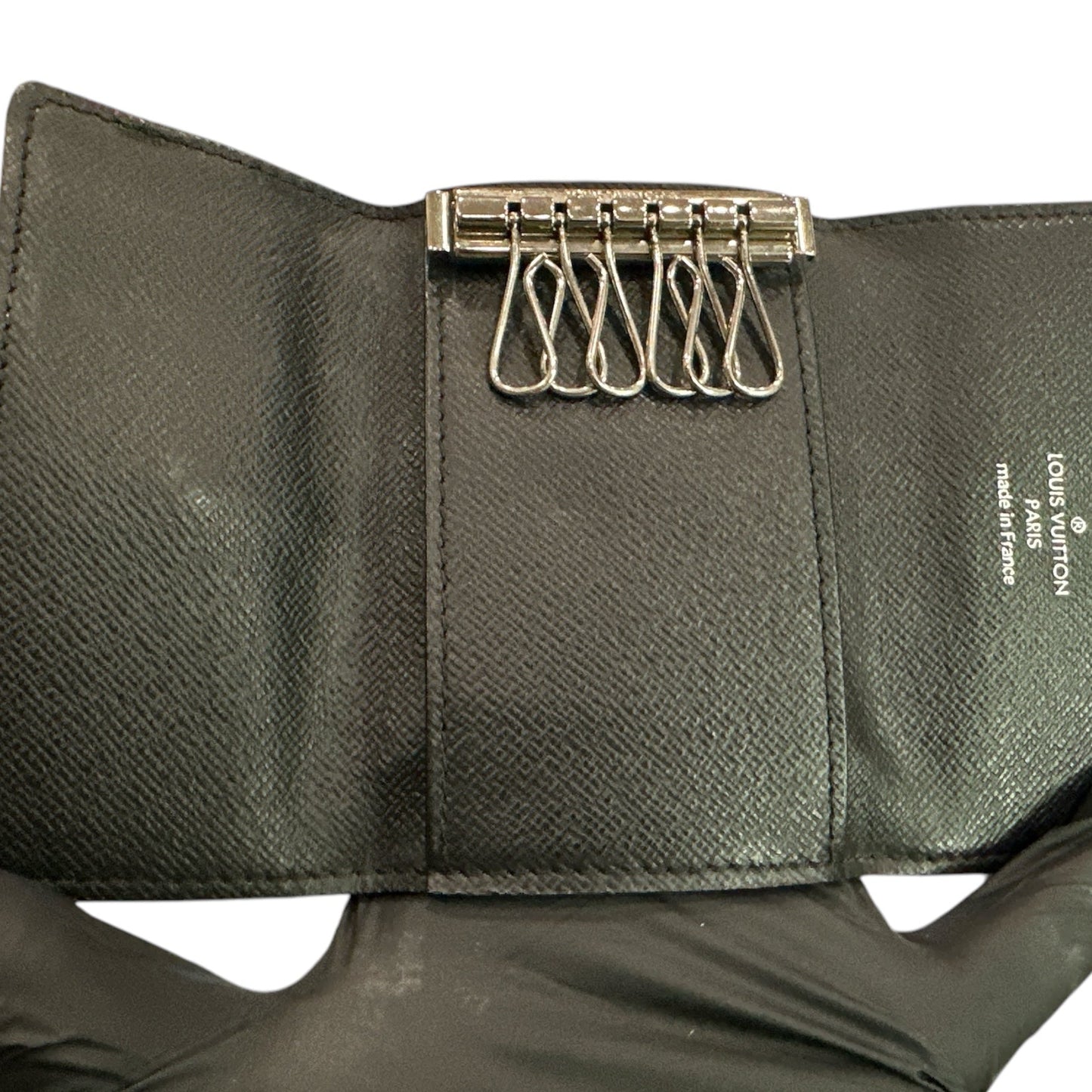 Louis Vuitton Damier Graphite Key Case (6) - Clairely Amazing