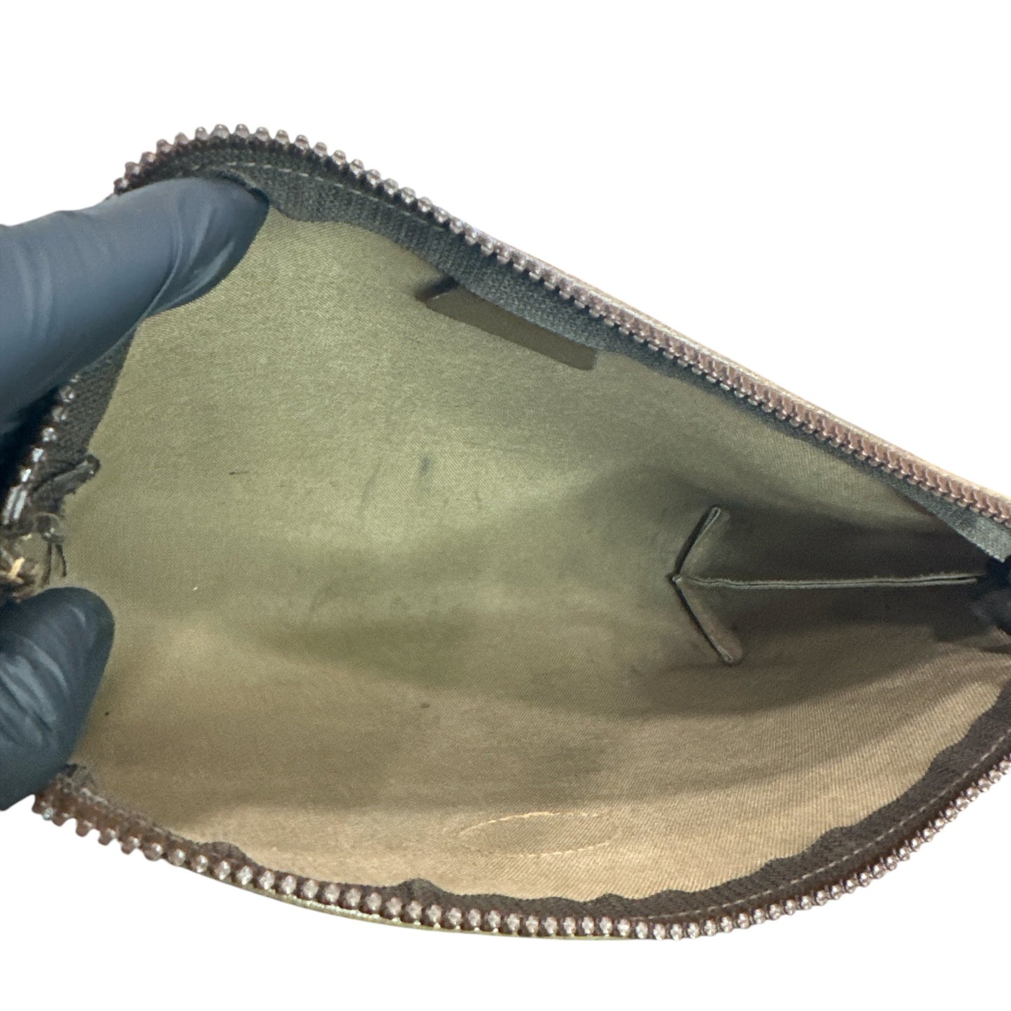 Gucci GG Plus Clutch Bag - Clairely Amazing