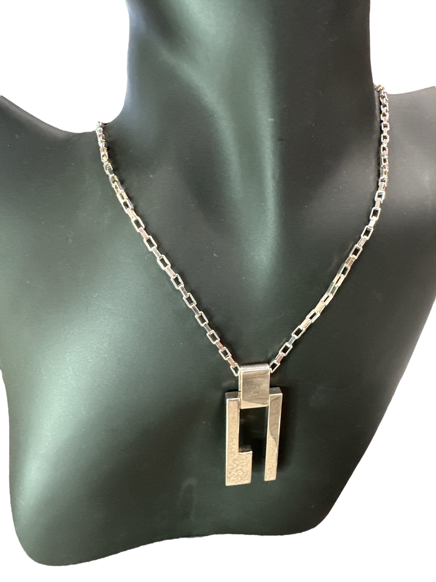 Gucci Plate "G" Necklace in Sterling Silver - Clairely Amazing
