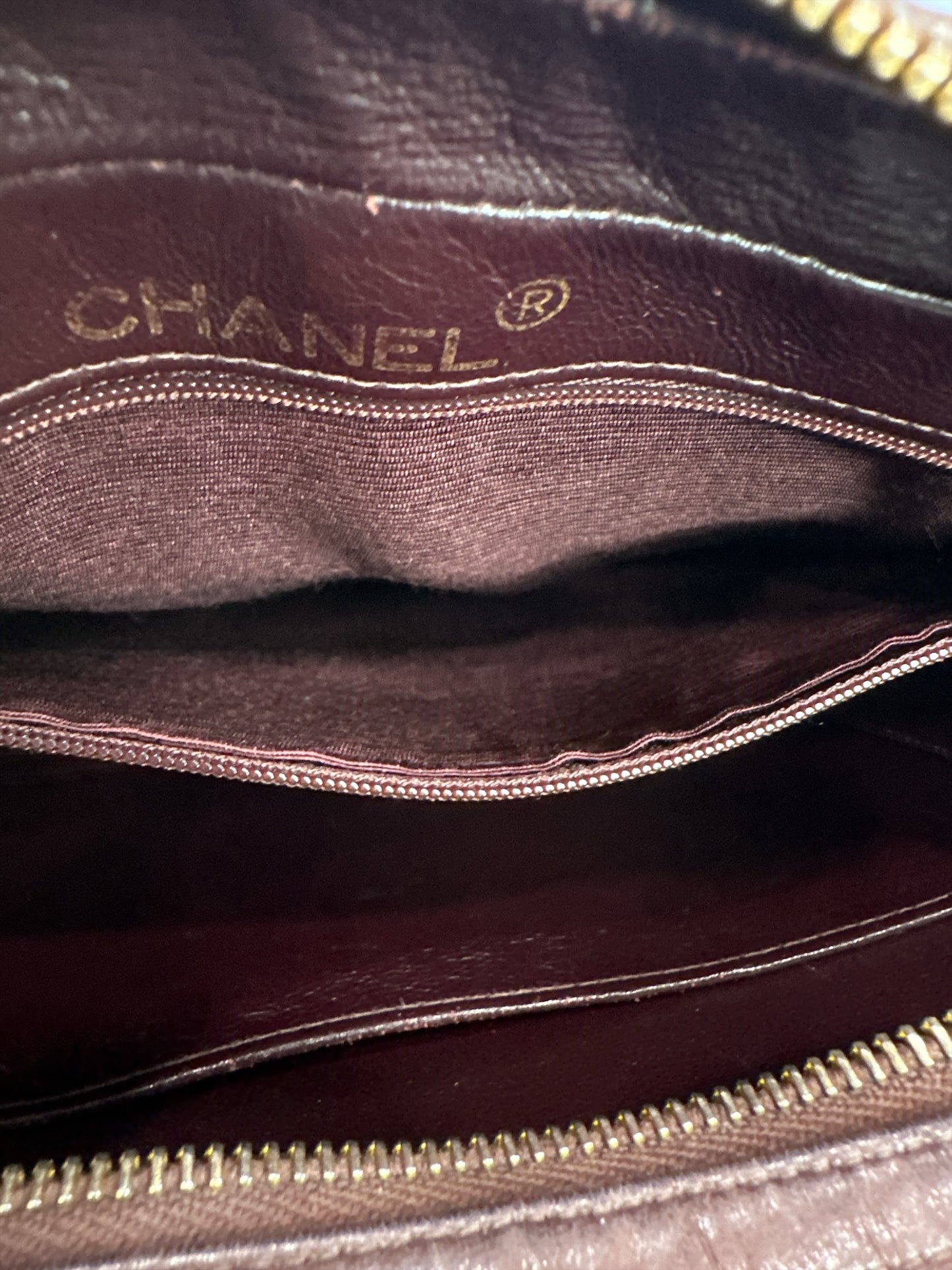 1994-1995 Chanel Matelassé Burgundy Leather Bag - Clairely Amazing