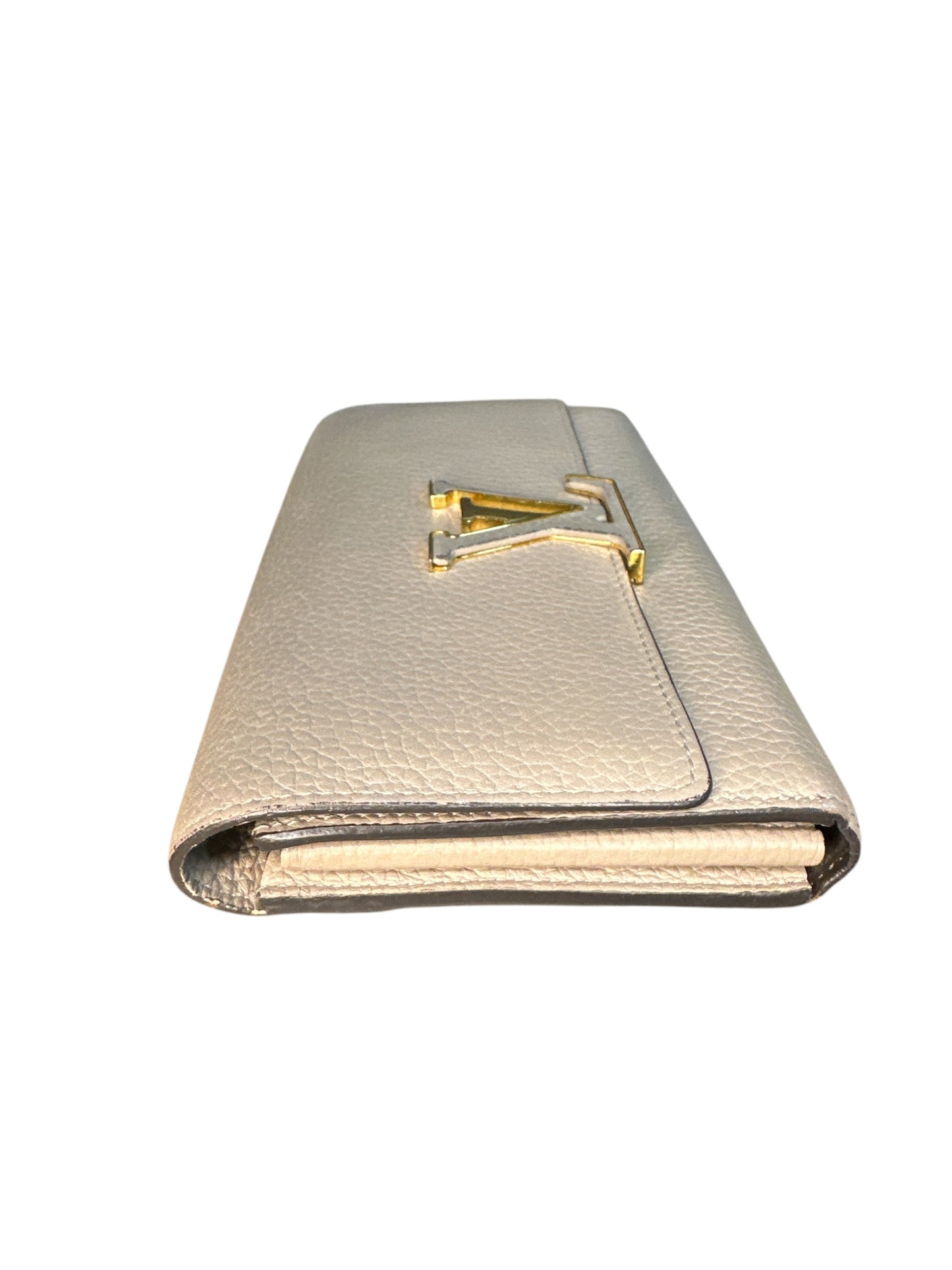 Louis Vuitton Capucines wallet - Clairely Amazing
