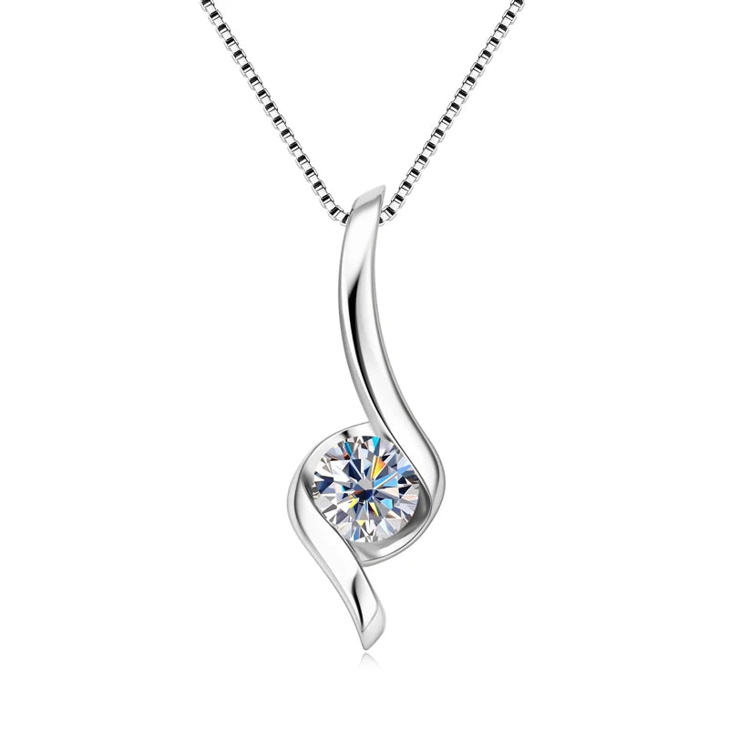 Moissanite Twist Necklace