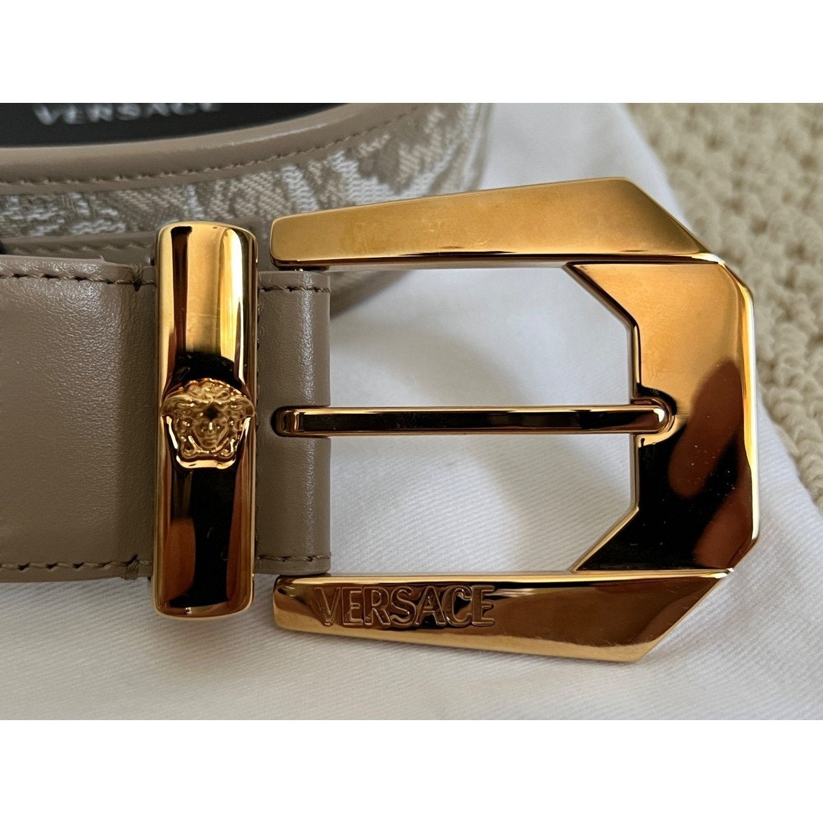 Versace Medusa Heritage Barocco Jacquard Logo Buckle Leather Belt