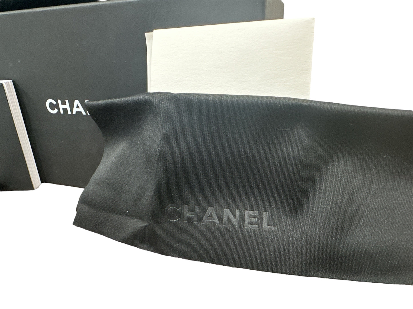 Chanel CC White Bows on Side Sunglasses - Clairely Amazing