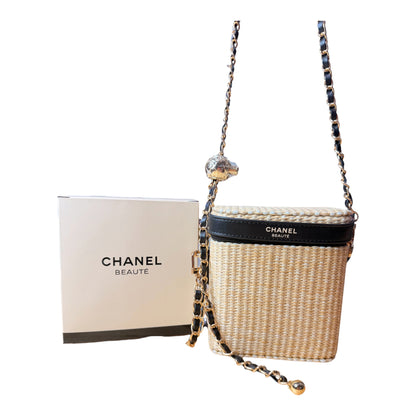 Chanel Beauté Straw Pouch – GWP Summer Cosmetic Case