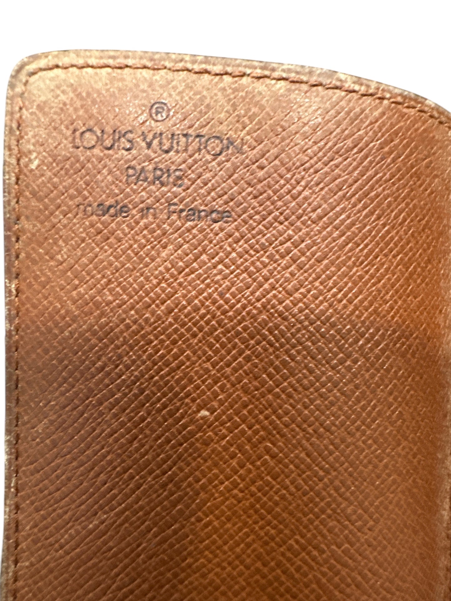 Vintage Louis Vuitton 1986 LV Monogram Card Holder - Clairely Amazing