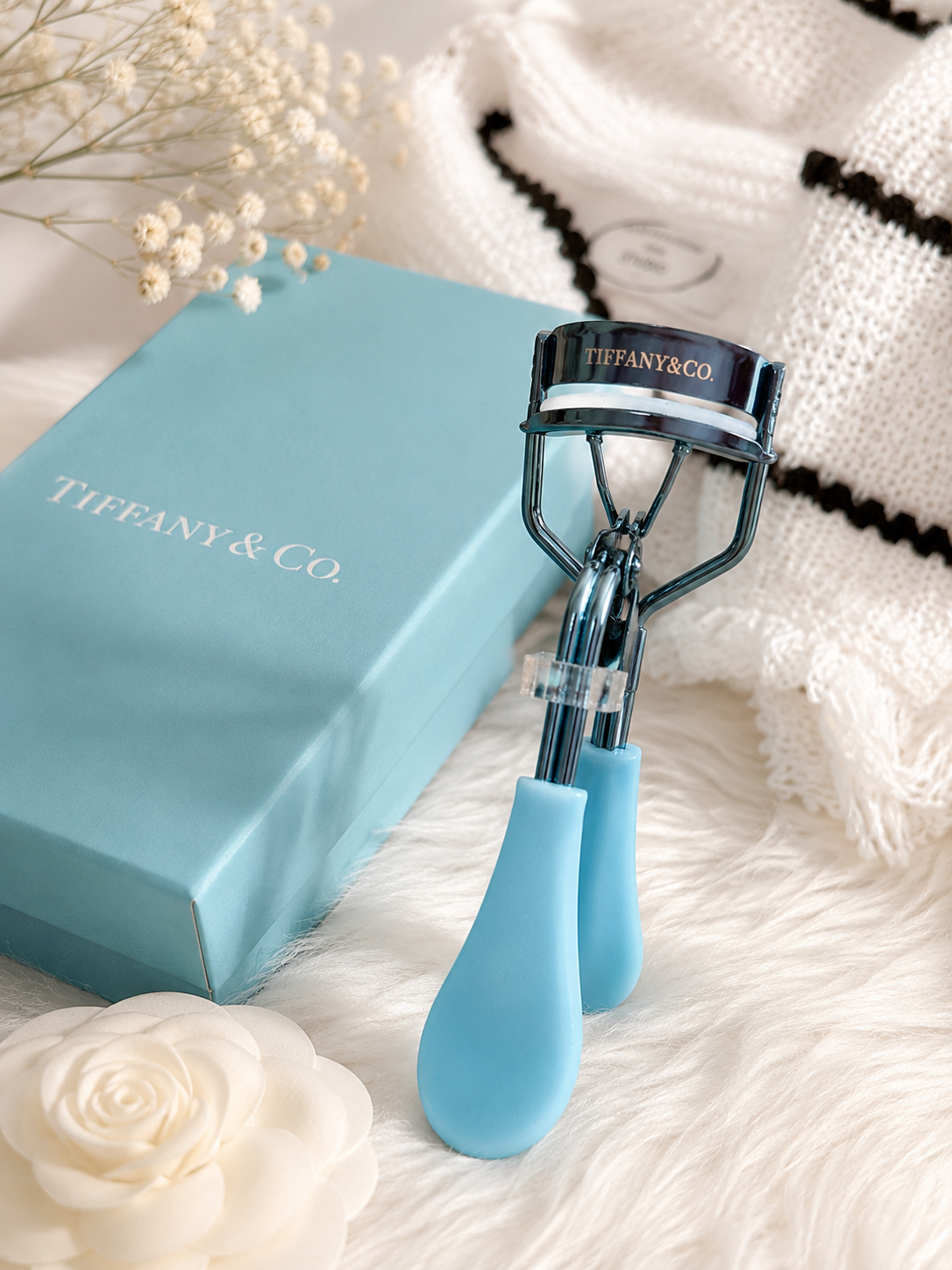 Luxury Blue Eyelash Curler with Gift Box