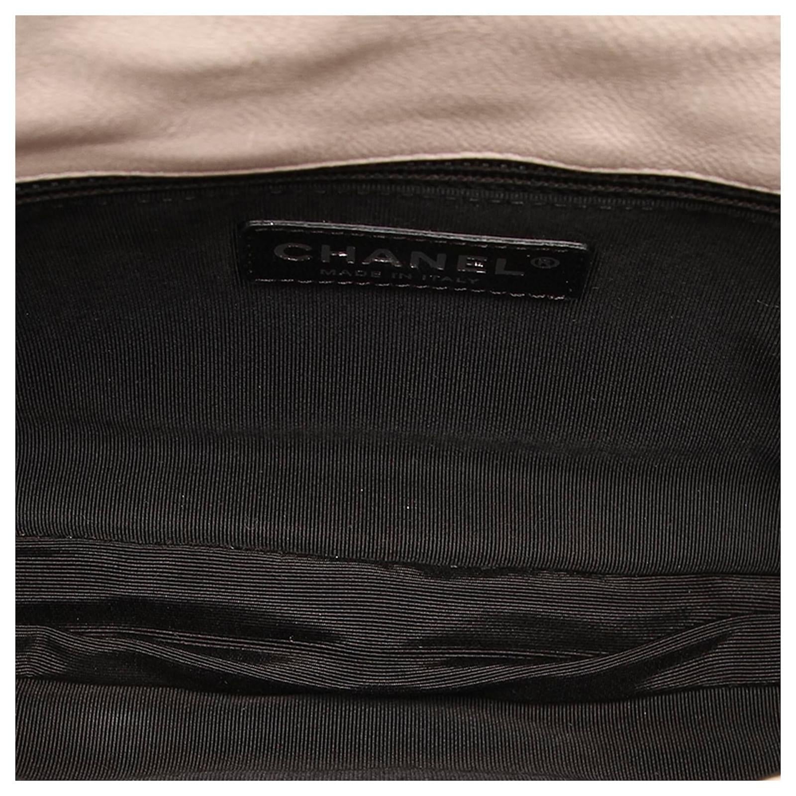 Chanel Chain Me Flap Bag