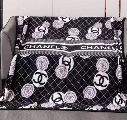 Luxe Plush Blanket – Various Designs (Limited Stock)