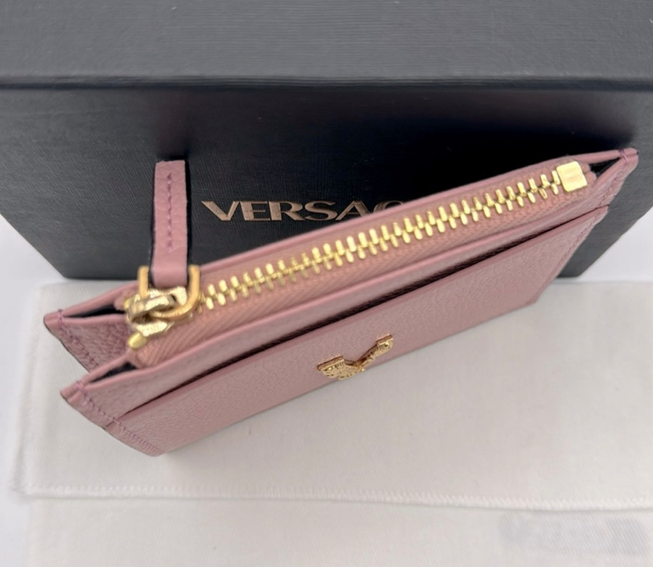 Versace Virtus logo grained leather card holder wallet NWB - Clairely Amazing