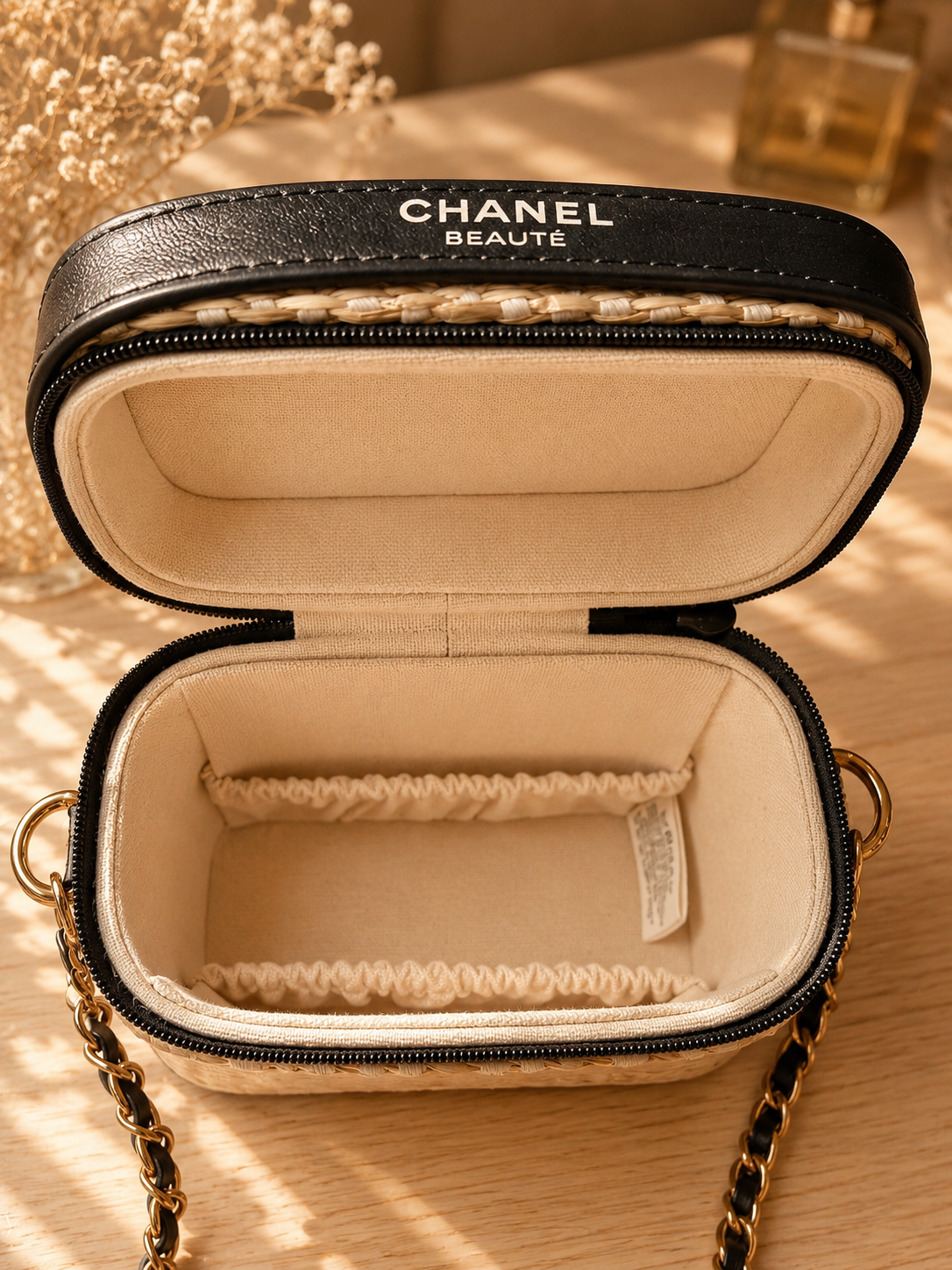 Chanel Beauté Straw Pouch – GWP Summer Cosmetic Case