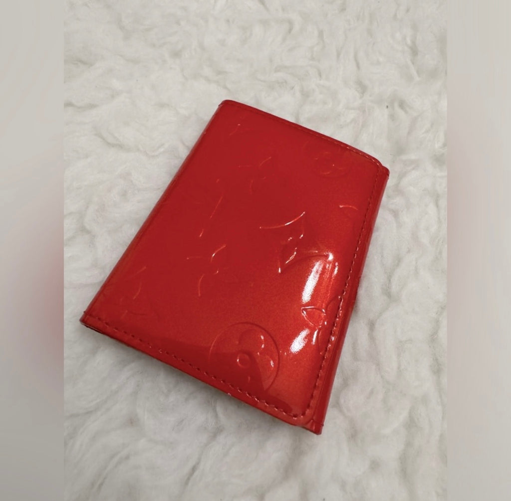 Louis Vuitton Vernis Card Case with dustbag and box - Clairely Amazing
