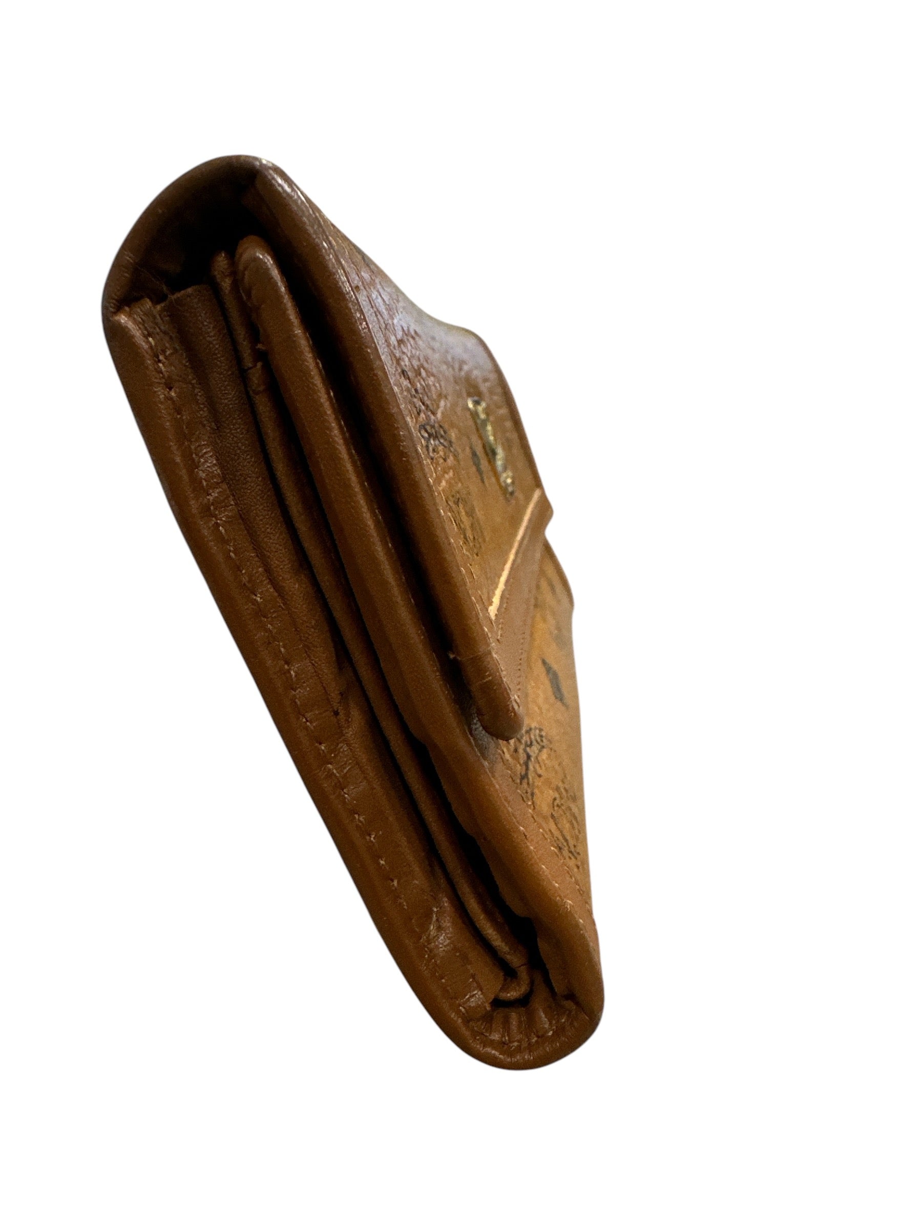 MCM Wallet COGNAC - Clairely Amazing