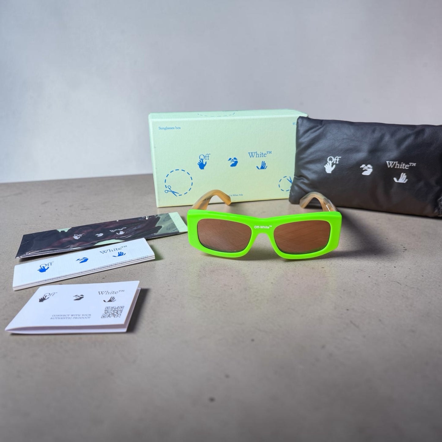 Authentic Off-White™ Neon Green Rectangular Sunglasses | NEW Full Set | Made in Italy
