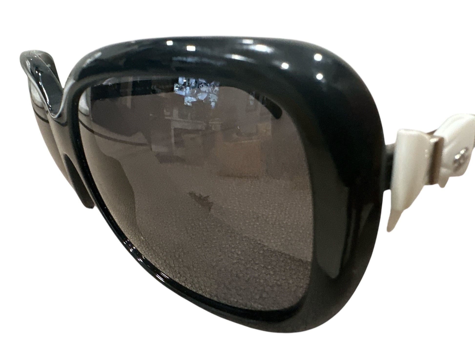 Chanel CC White Bows on Side Sunglasses - Clairely Amazing