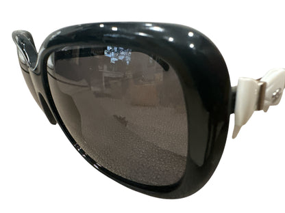 Chanel CC White Bows on Side Sunglasses - Clairely Amazing
