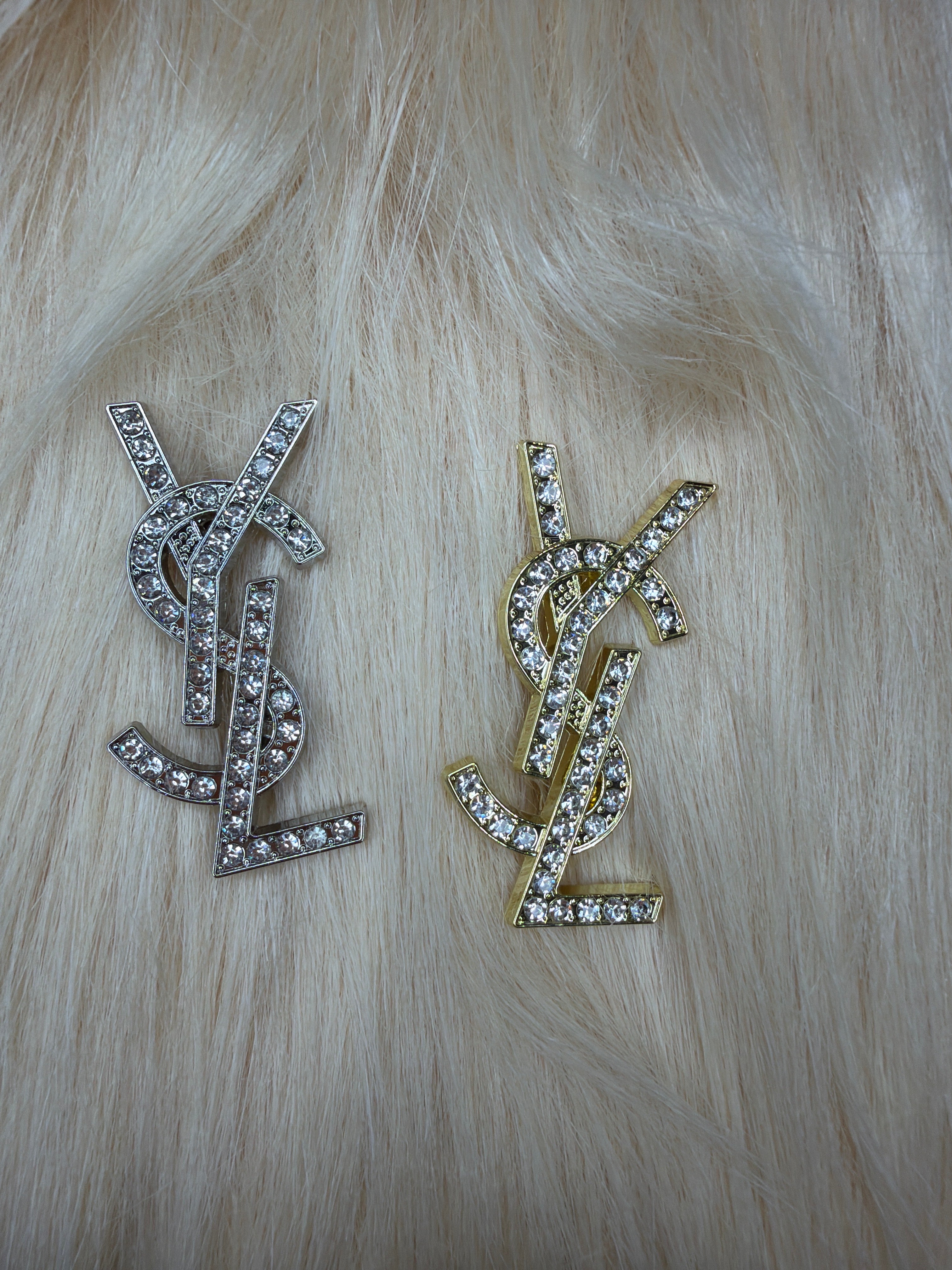 Crystal Monogram Style Brooch Pin – Gold or Silver Tone