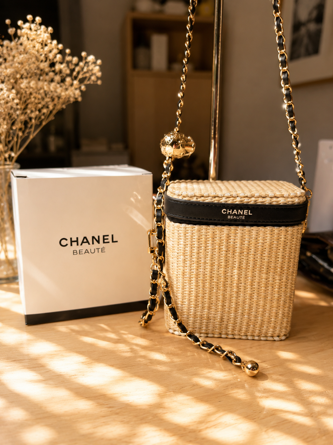Chanel Beauté Straw Pouch – GWP Summer Cosmetic Case