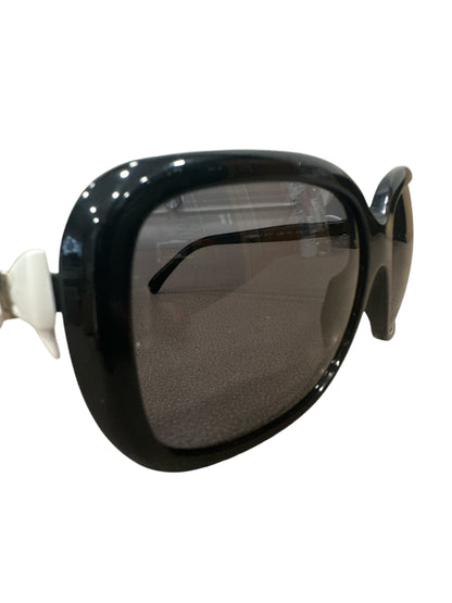 Chanel CC White Bows on Side Sunglasses - Clairely Amazing