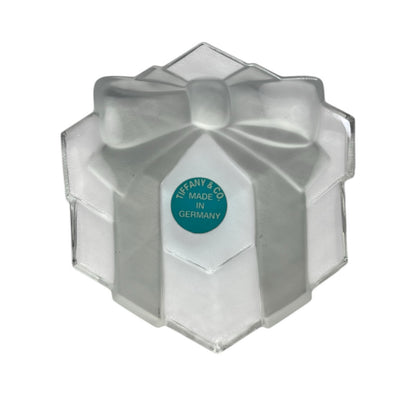 Tiffany & Co. crystal "Box and Bow" paperweight