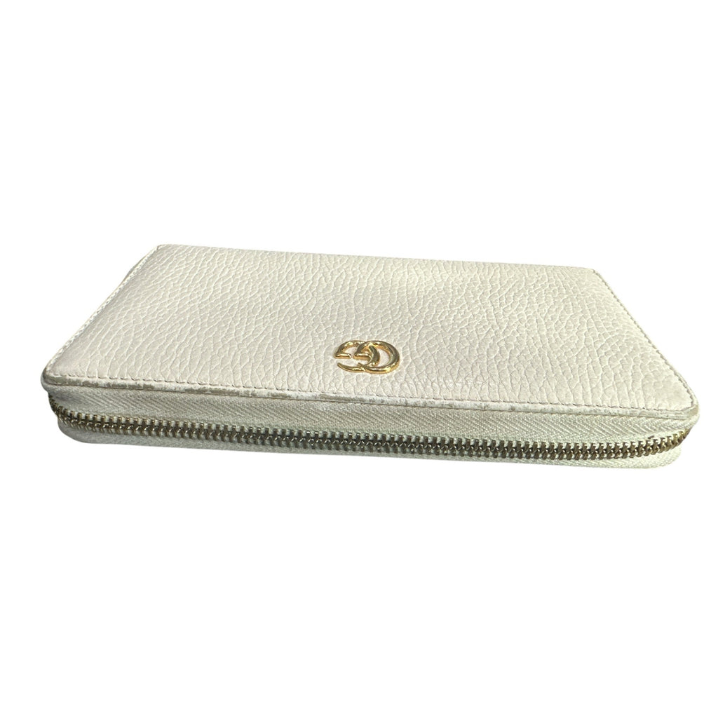 Authentic GUCCI Beige Leather Zip Around Wallet