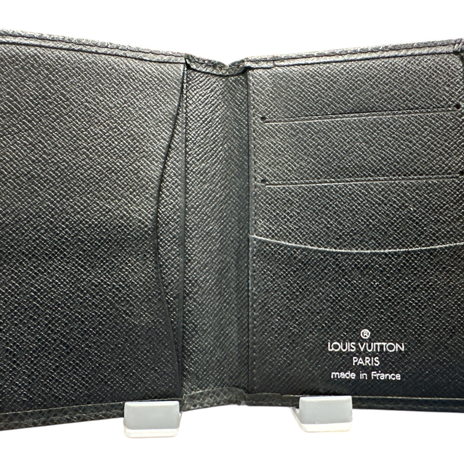 LV Epi leather Wallet - Clairely Amazing