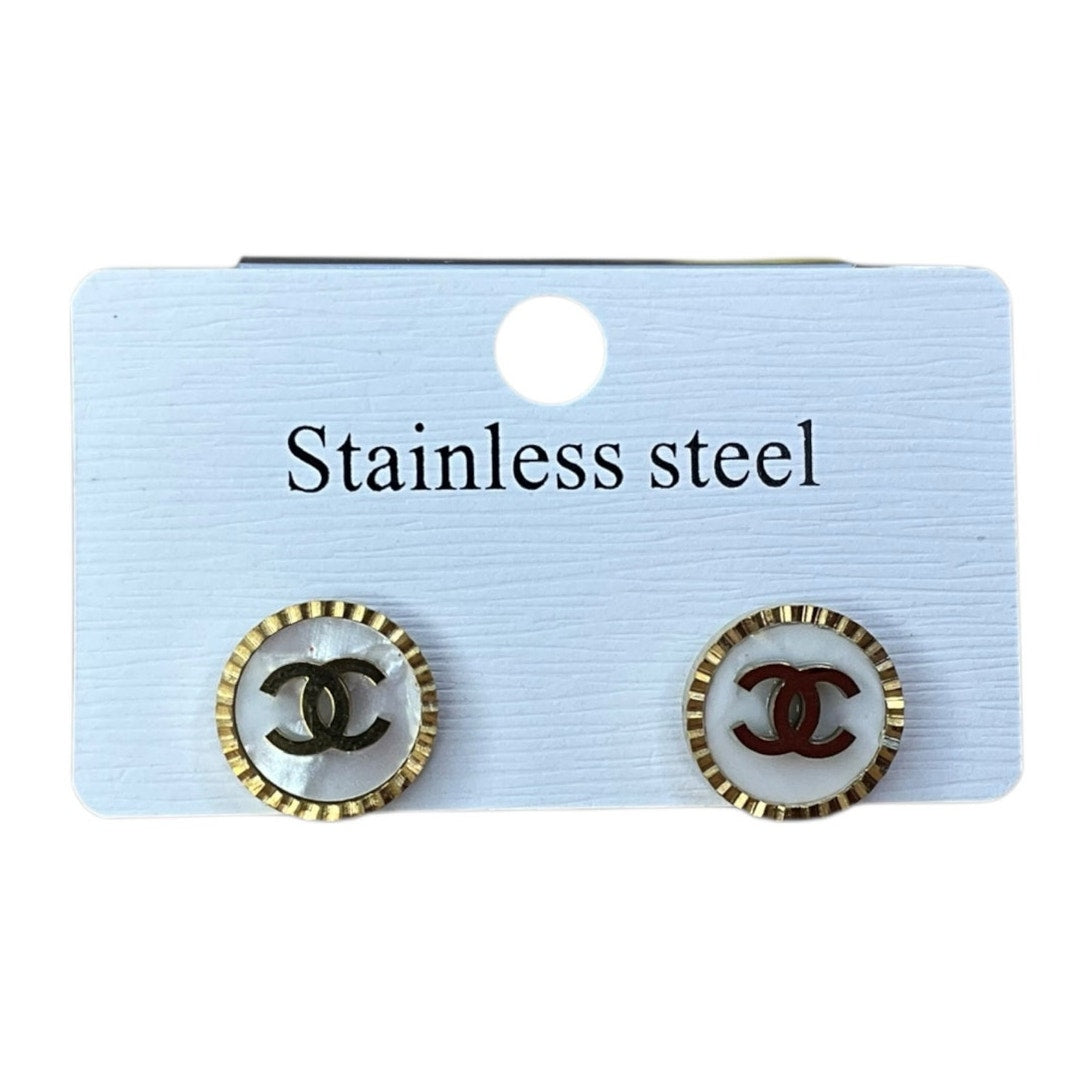 Round Double C Style Stud Earrings – Gold & Pearl Look