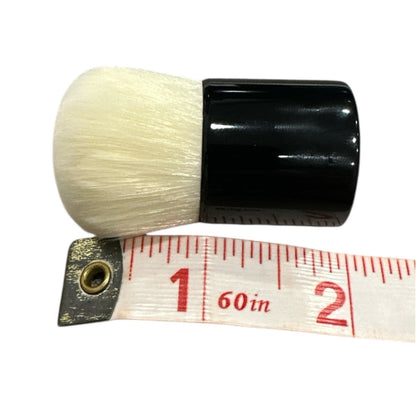 Chanel Les Beiges Foundation Makeup Brush