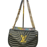 LOUIS VUITTON 
Calfskin New Wave Chain MM Black - Clairely Amazing