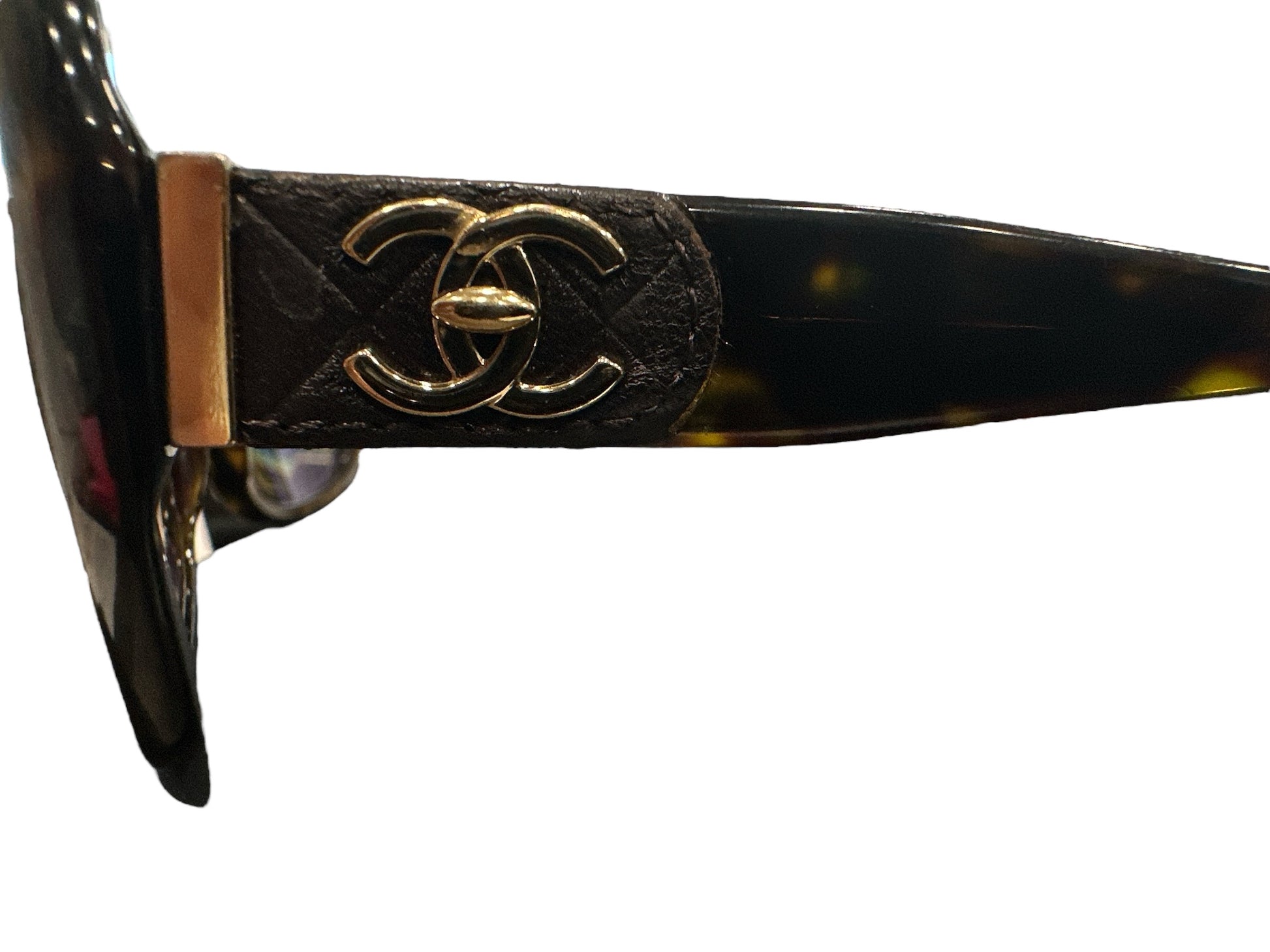 Chanel  CC Turnlock Sunglasses 5234 Q Tortoise - Clairely Amazing