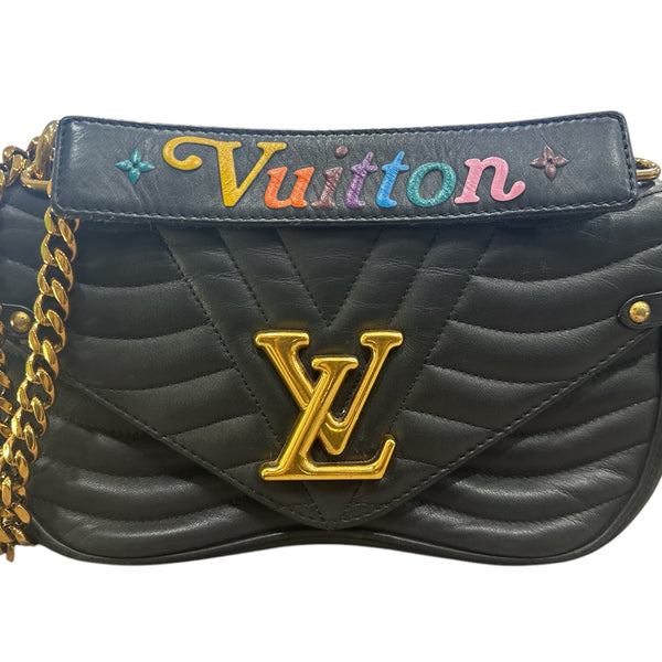 LOUIS VUITTON 
Calfskin New Wave Chain MM Black - Clairely Amazing