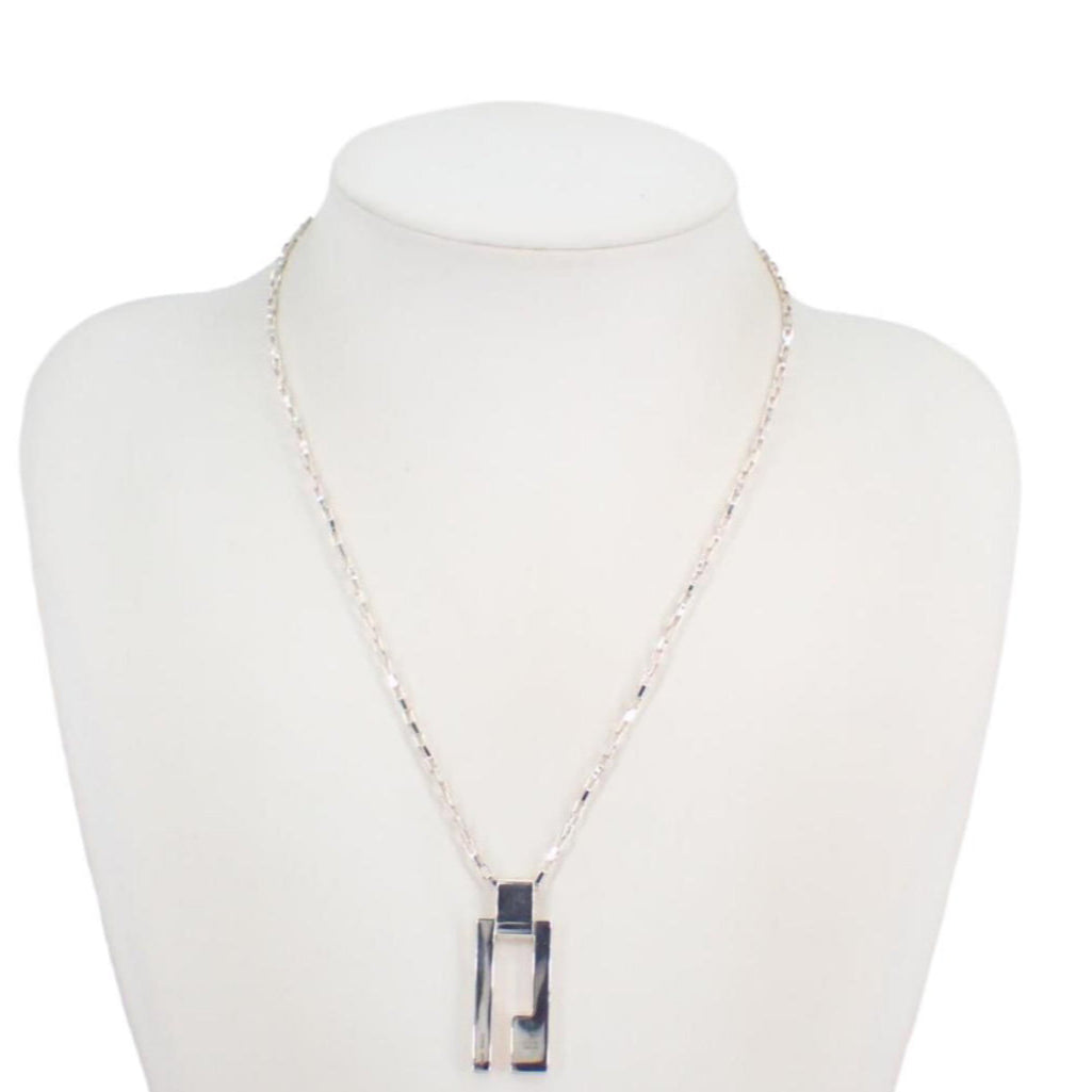 Gucci G plate Silver necklace - Clairely Amazing