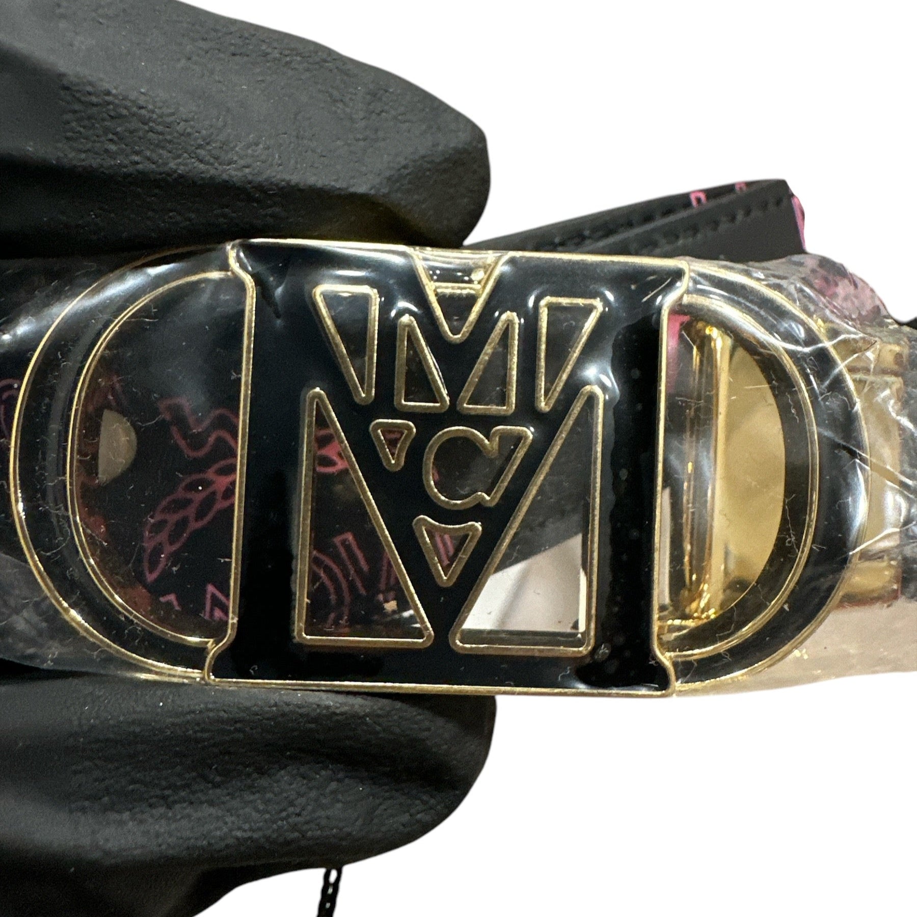 MCM Reversible Belt BRAND NEW - Clairely Amazing