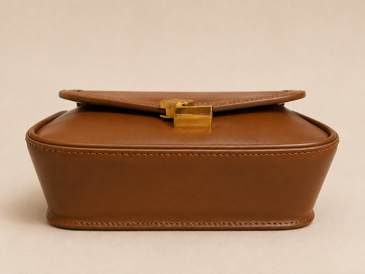 💎 Premium Fashion Shoulder Bag – Caramel Brown