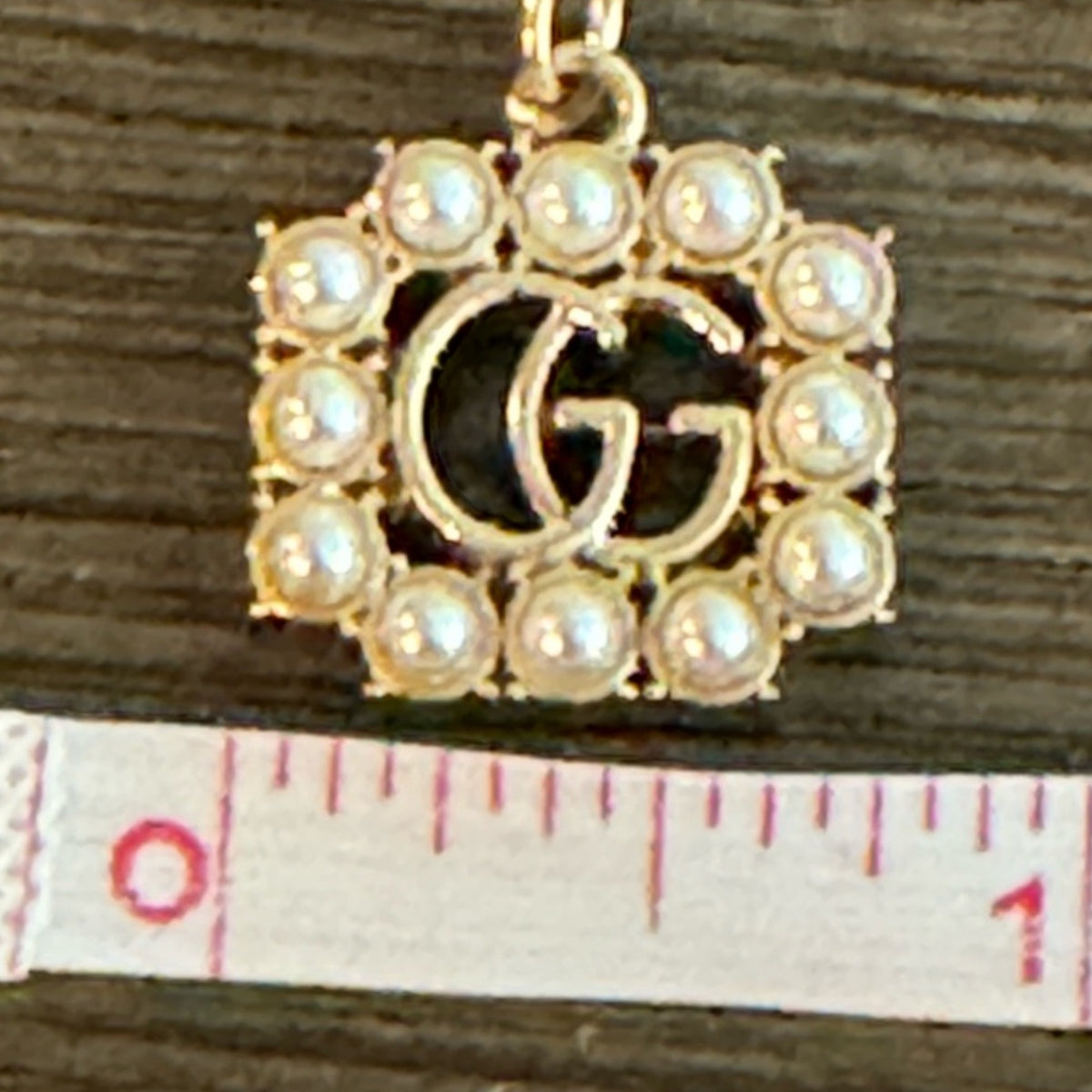 Gucci "GG" charm/zipper pull, gold tone, faux pearls, stamped Gucci - Clairely Amazing