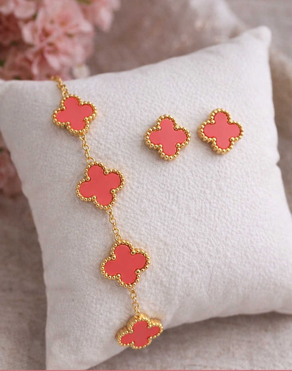 Coral Clover Bracelet & Earrings Set – Gold Stainless Steel, Dainty Statement Jewelry