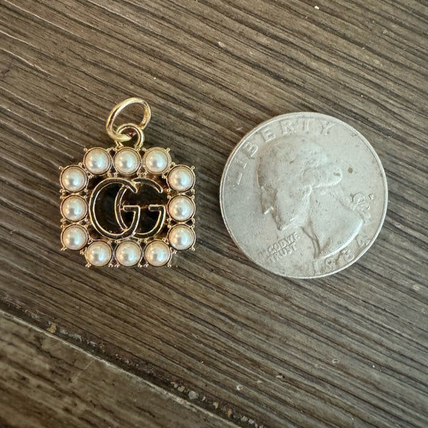 Gucci "GG" charm/zipper pull, gold tone, faux pearls, stamped Gucci - Clairely Amazing