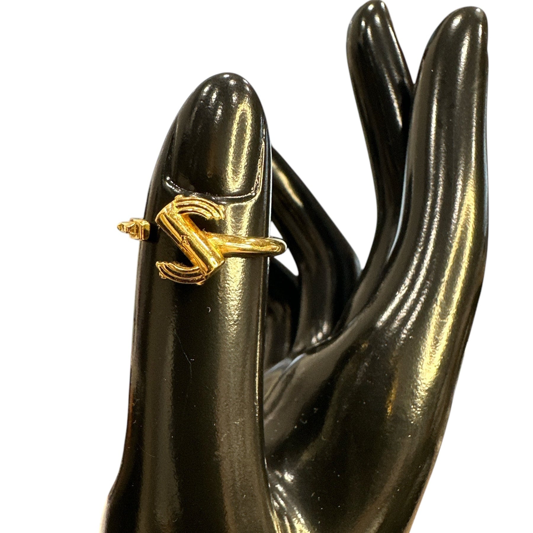 Louis Vuitton LV & Me S Ring - Clairely Amazing