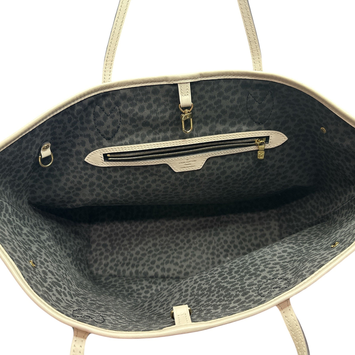 Louis Vuitton Wild at Heart Neverfull leather Tote MM - Clairely Amazing