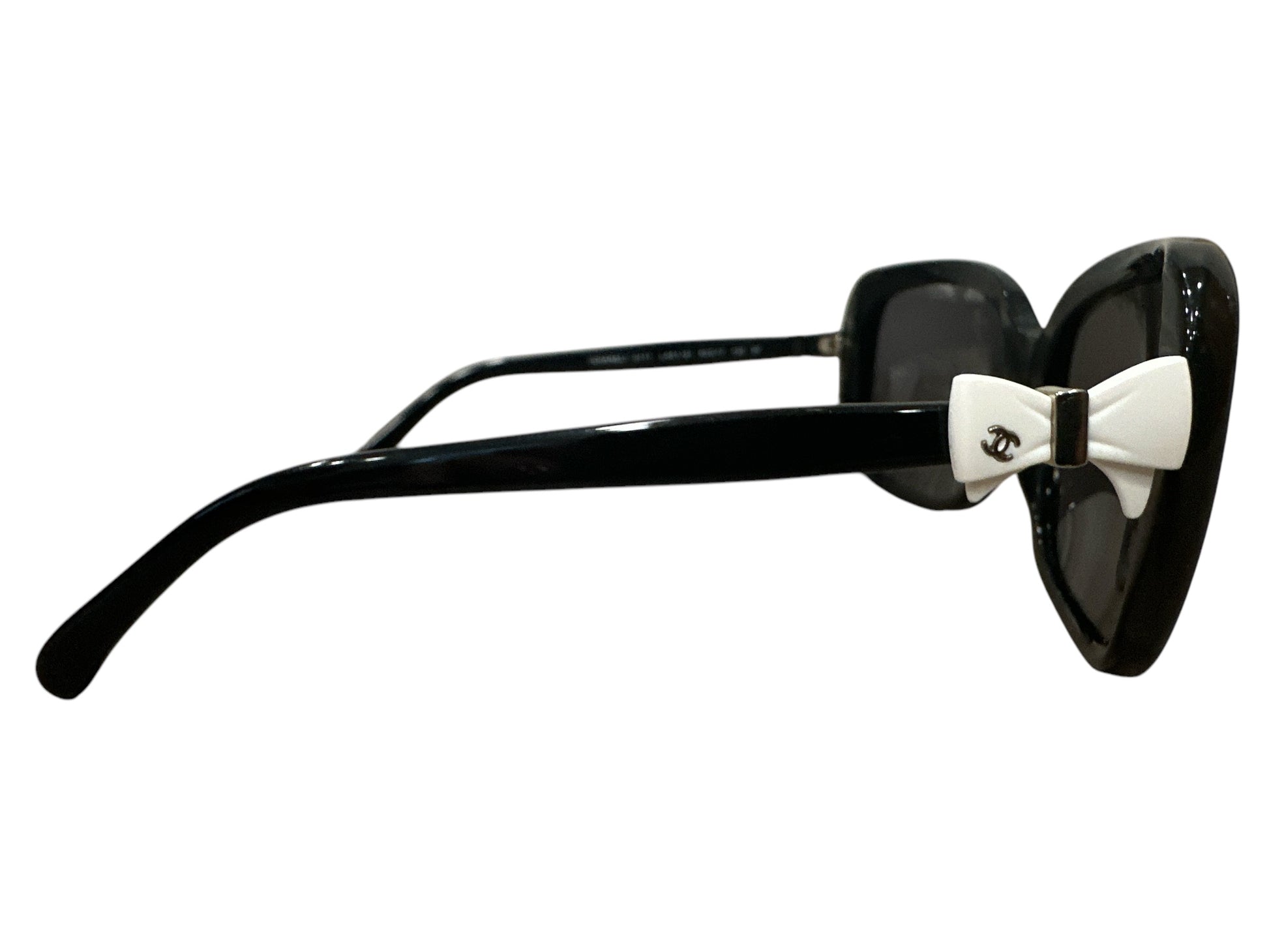 Chanel CC White Bows on Side Sunglasses - Clairely Amazing