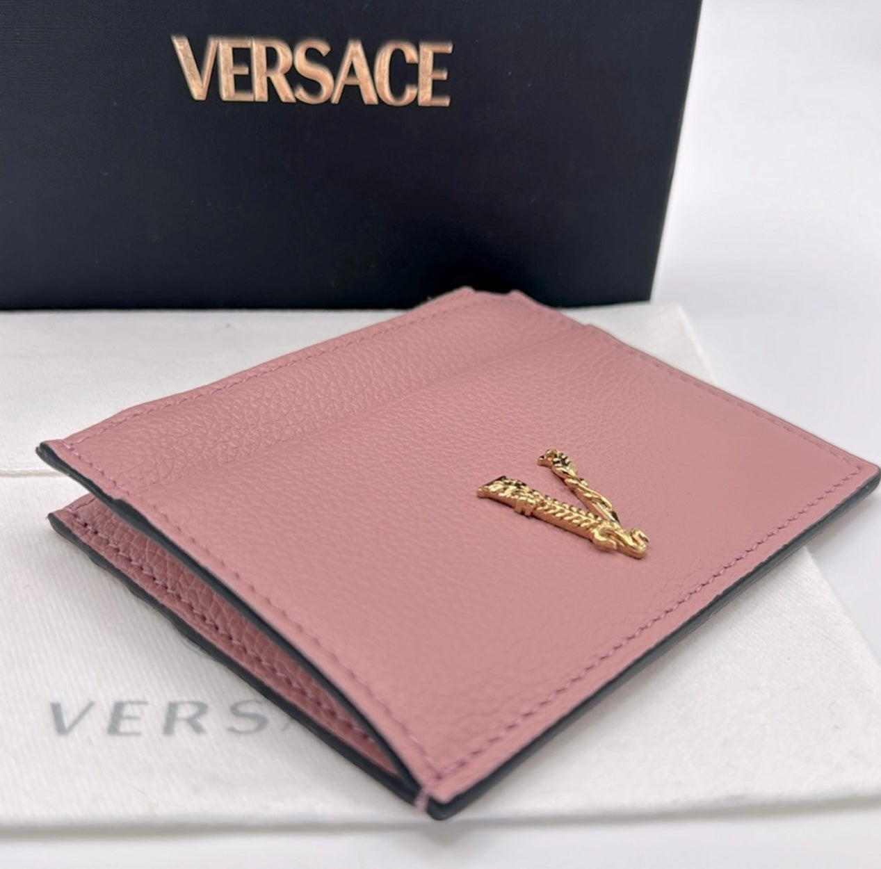 Versace Virtus logo grained leather card holder wallet NWB - Clairely Amazing