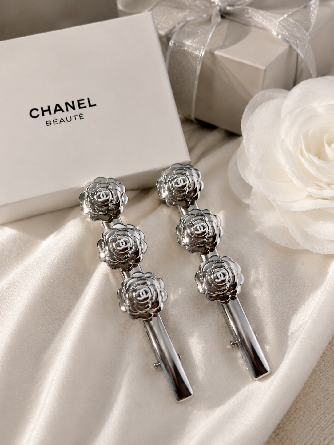 Chanel Beauté 2026 Limited Edition Silver Camellia Hairpin Set - GWP
